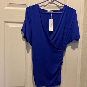 J.Tomson cross front top Sz Xs NWT